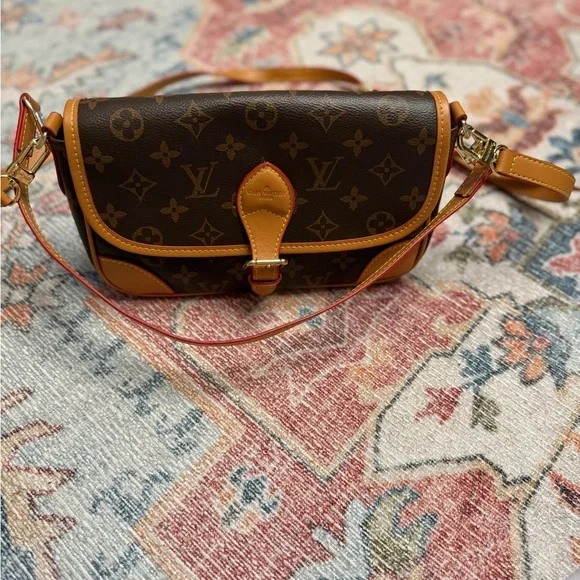 Brown Monogram Shoulder Bag - Picture 2 of 5